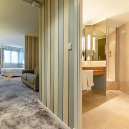 Hotel - Port St Laurent By Ihg