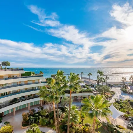 - Port St Laurent By Ihg 4* Saint-Laurent-du-Var