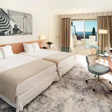 - Port St Laurent By Ihg Hotel Saint-Laurent-du-Var