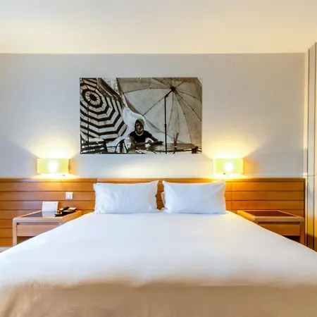 מלון - Port St Laurent By Ihg 4*