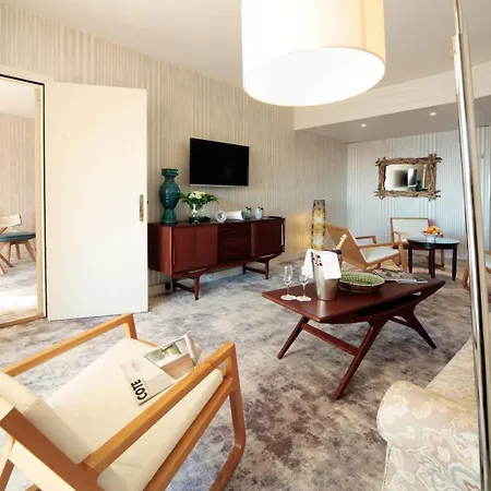 מלון - Port St Laurent By Ihg