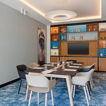 호텔 - Port St Laurent By Ihg 4*
