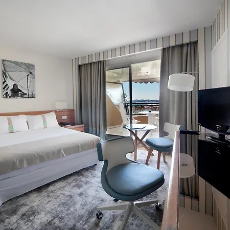 - Port St Laurent By Ihg מלון