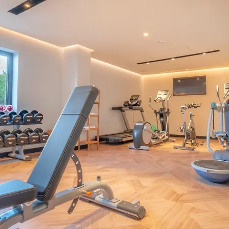 - Port St Laurent By Ihg 4* סאן-לורן-דו-ואר