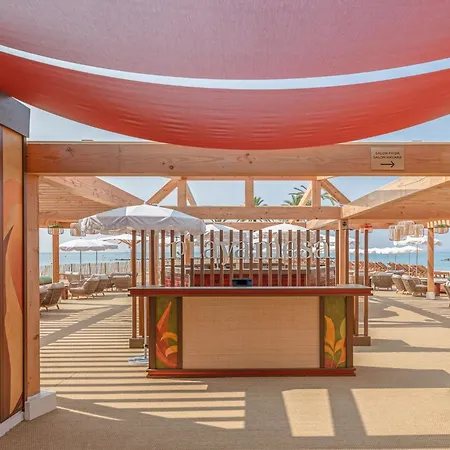 מלון - Port St Laurent By Ihg