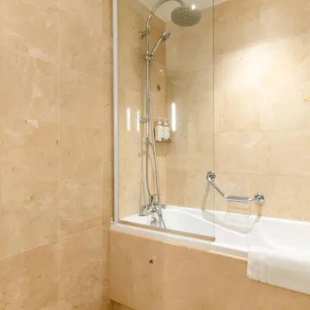 Hotel - Port St Laurent By Ihg 4*