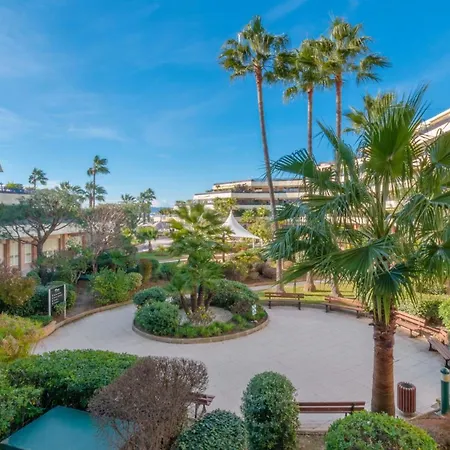 - Port St Laurent By Ihg 4* Saint-Laurent-du-Var